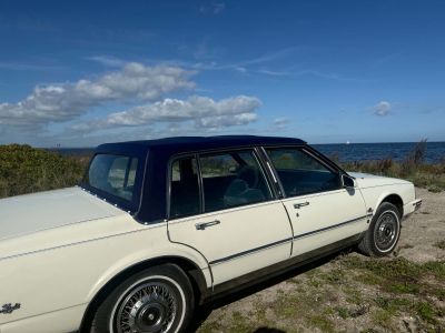 Billede af 1987 Oldsmobile Regency 98